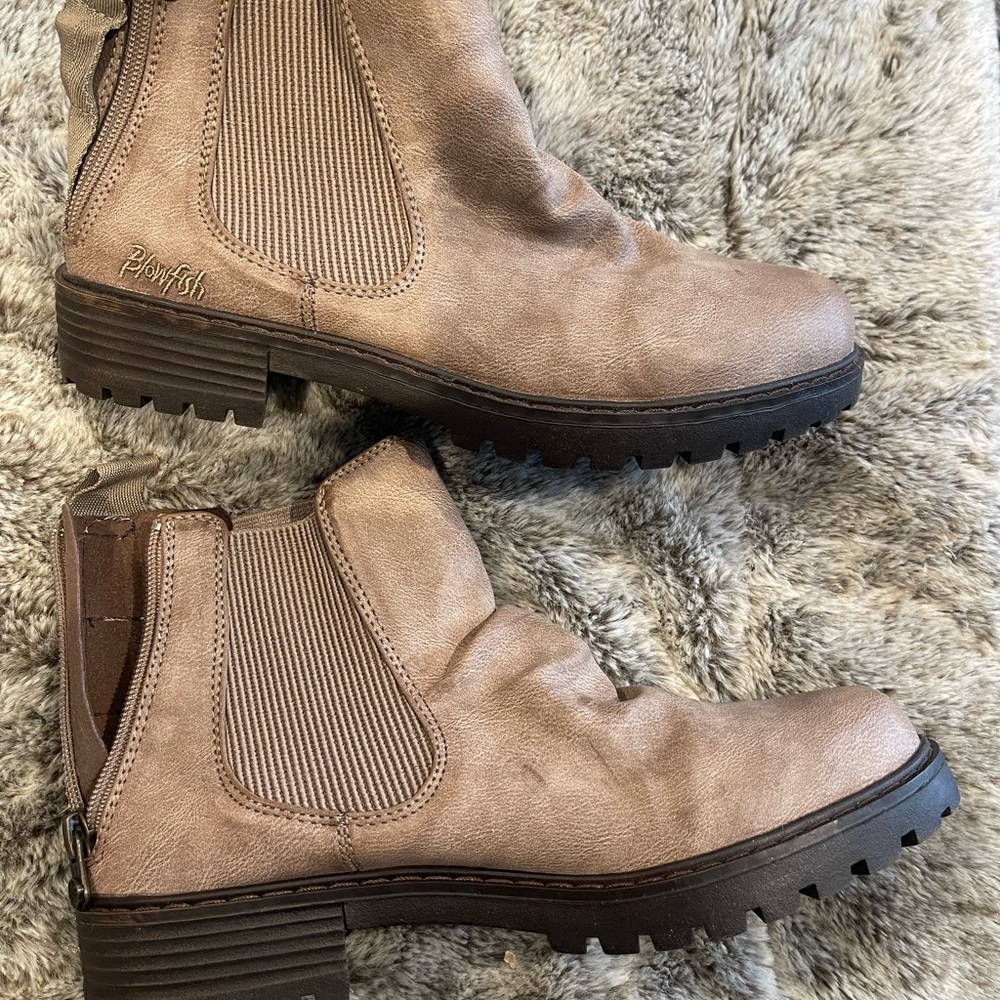 Blowfish boots